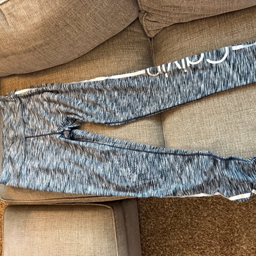 Calvin Klein Grey Leggings - L